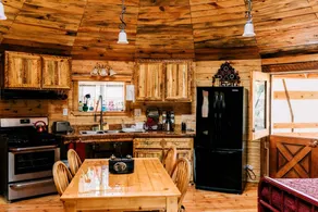 Unique Yurt Rental with a Hot Tub in White Salmon, Washington - Image 2