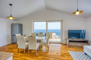 Apartment | Water view - Image 2