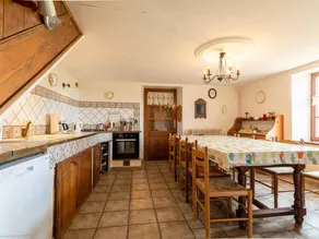 Geräumiges renoviertes Haus mit WLAN, ideal für Familien - Image 4