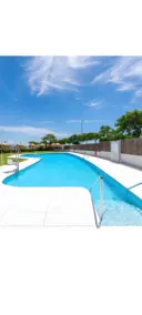 Beachfront Apartment with Pool and Terrace - Image 3