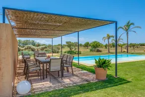 Family-friendly lovely house with garden, BBQ & private pool | Mountain view | Perfect for remote work | Pets are welcome - Image 3