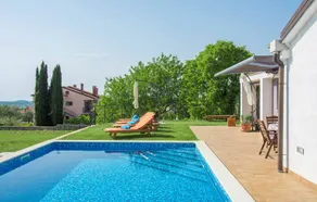 Villa with terrace, garden & jacuzzi | Sea view - Image 4
