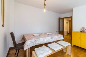 Apartment 'Gama' with Private Terrace, Balcony and Wi-Fi - Image 5