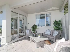 Child-friendly charming cottage with garden & terrace | Beach view | Close to the beach | Pet-friendly - Image 5