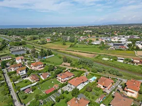 Villa conviviale et familiale avec barbecue, terrasse et piscine | Vue panoramique | Avec animaux bienvenus - Image 5
