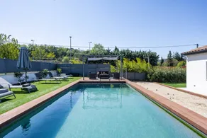 Children-friendly spacious villa with pool, barbeque & terrace | Mountain view | Dogs allowed - Image 2