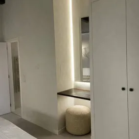 Skyline central apartment with fantastic view - Image 3