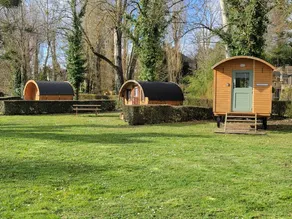 Private room with terrace, garden & BBQ | Garden view - Image 3