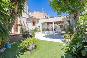 Ferienhaus mit Grill, Terrasse und Garten | Gartenblick - Image 2