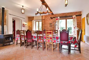 Cottage adapté aux familles avec jardin, terrasse et barbecue | Vue jardin | Adapté au travail à distance | Avec animaux autorisés - Image 4