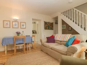 Cottage with garden - Image 5