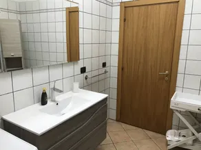 Fully equipped holiday apartment with terrace & garden - Image 2