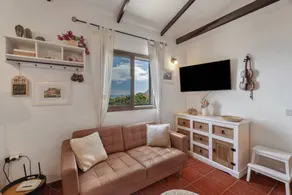 Wunderschönes Ferienhaus mit Grill, Garten und Terrasse | Bergblick | Strand in der Nähe - Image 4