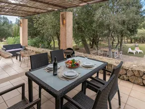 Wunderschönes Apartment mit privatem Pool, Garten und Grill - Image 2