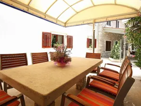 Casa vacacional con barbacoa, piscina y terraza | Acepta mascotas - Image 4