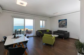 Holiday apartment with terrace | Water view - Image 4