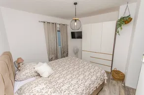 Apartment | Garden view - Image 2
