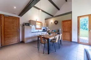 Chalet Sambuy - Val De Tamié: Cozy Retreat for Up to 10 Guests - Image 5