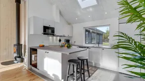 House with pool, BBQ & terrace - Image 4