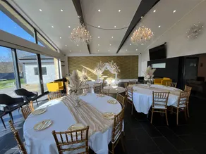 Escape to Pottum Luxury Villa - Image 3