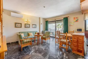 Holiday home | Mountain view - Image 4