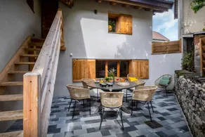 Stylish home for 6 near lake and mountains - OVO Network - Image 3