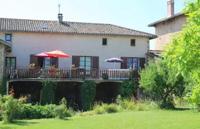 Gite with barbeque, garden & terrace - Image 2