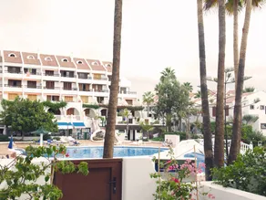 Wunderschöner Bungalow mit beheiztem Pool, Terrasse und Garten | Strand in der Nähe - Image 4