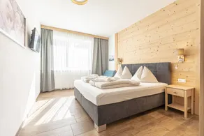 Chalet with terrace & sauna - Image 3