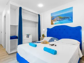 Nice dedicated room with terrace | Close to the beach - Image 2