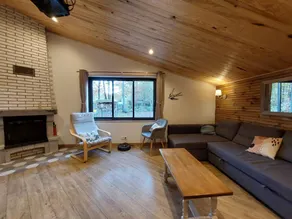 Cottage with garden & barbecue - Image 2