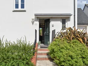 Cottage with garden & BBQ - Image 3