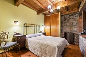 Holiday apartment with terrace & barbecue | Mountain view - Image 5