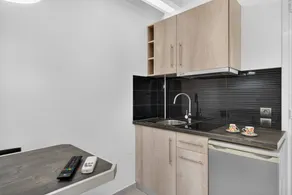 Studio avec barbecue, jardin et terrasse | Vue jardin - Image 4