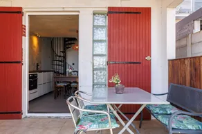 Maison de vacances adaptée aux familles avec barbecue, internet haut débit et jardin | Vue lac | À côté de la plage | Avec animaux admis - Image 2