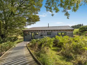 Lodge with barbecue & garden - Image 4