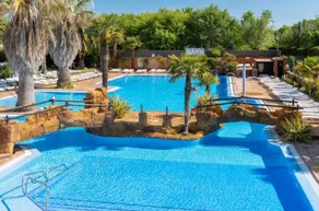 Family-oriented lovely campsite with pool | Next to the beach - Image 2