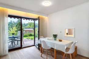 Flat with terrace & garden | Mountain view - Image 4