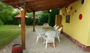 Studio with garden, terrace & barbecue - Image 2