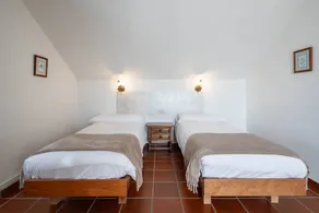 Bed & breakfast adatto alle famiglie con piscina, barbecue e giardino | Vista sulla montagna | Ammette cani - Image 2