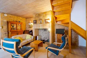 Family-friendly cottage with BBQ, terrace & pool | Garden view | Dogs allowed - Image 3