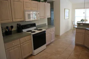 Fully equipped house with private pool - Image 5