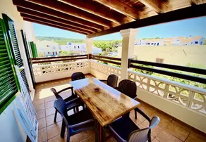 Charming holiday apartment with terrace - Image 3