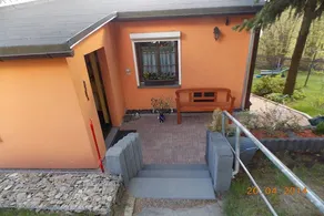 Casa con terrazza, barbecue e giardino - Image 4