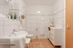 Family-oriented beautiful apartment with terrace | Close to the beach | Perfect for remote work | Pet-friendly - Image 5