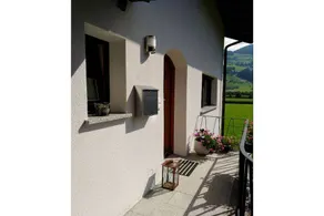 Casa vacacional con jardín y terraza - Image 5