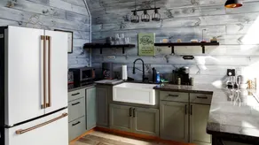 Romantic Escapes in this Stunning A-Frame in North Carolina with Access to a Private Hot Tub and Fire Pit - Image 3