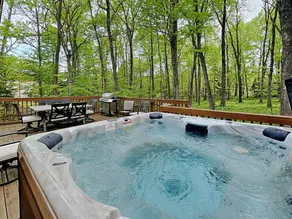 Carefree Cove | Lake Access, Boat Slip, Hot Tub - Image 3