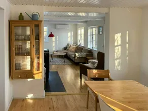 Child-friendly charming house with garden, terrace & BBQ | Water view | Suitable for remote work - Image 3