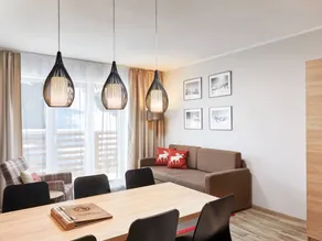 Holiday apartment with heated pool, garden & sauna | Mountain view - Image 2